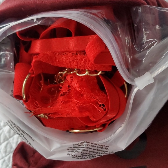 Set of 2 💥Intimisa Red & Black - Picture 3 of 4